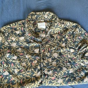 Short sleeve button up shirt